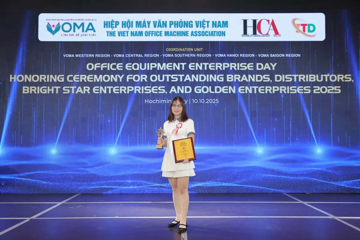 SIÊU NHANH TỰ HÀO NHẬN CHỨNG NHẬN DOANH NGHIỆP SAO SÁNG 2025