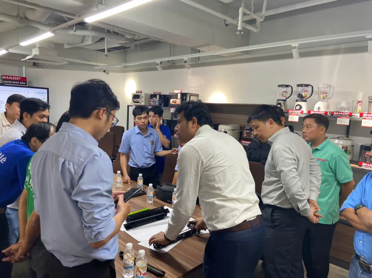 Hoàn Thành Khóa Training Kỹ Thuật Sharp Lần 1